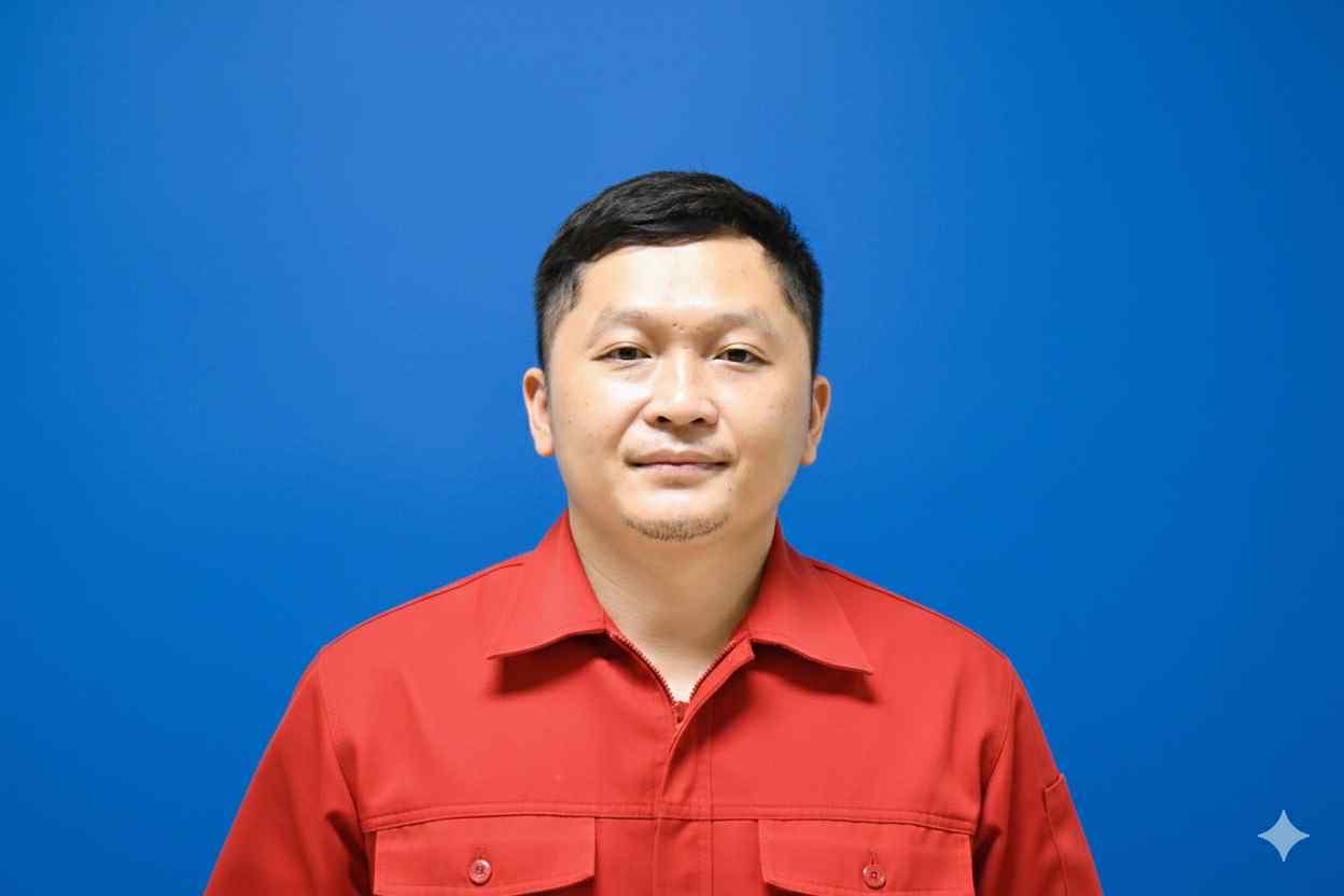 นาย นิรุจน์ อินเทพ